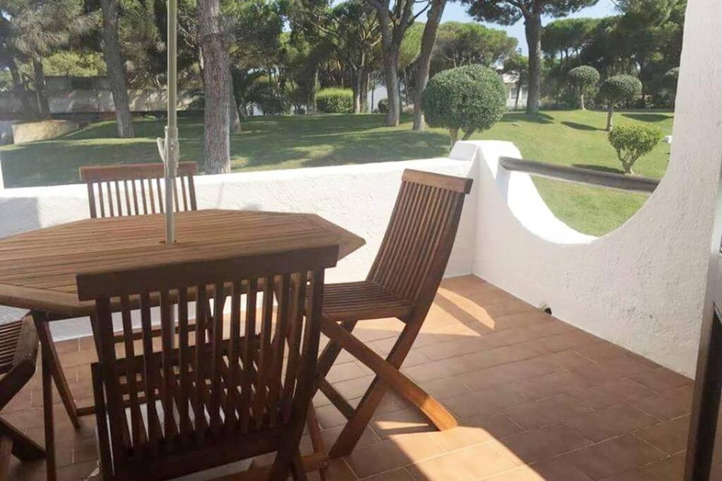 Buganvilia Apartment Praia Da Falesia البوفيرا المظهر الخارجي الصورة