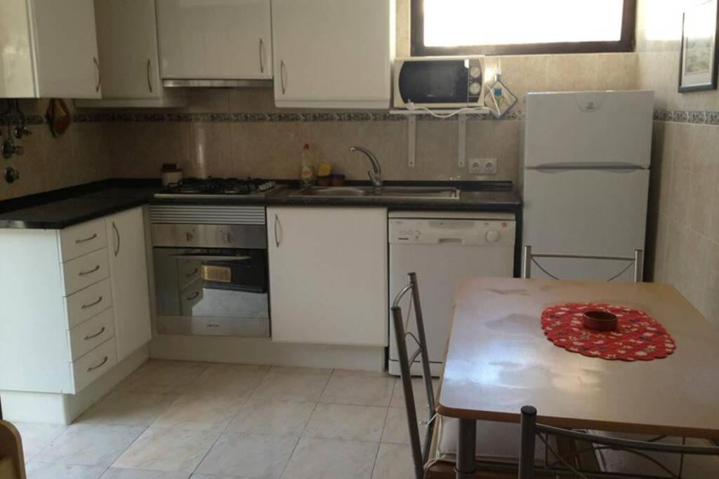 Buganvilia Apartment Praia Da Falesia البوفيرا المظهر الخارجي الصورة
