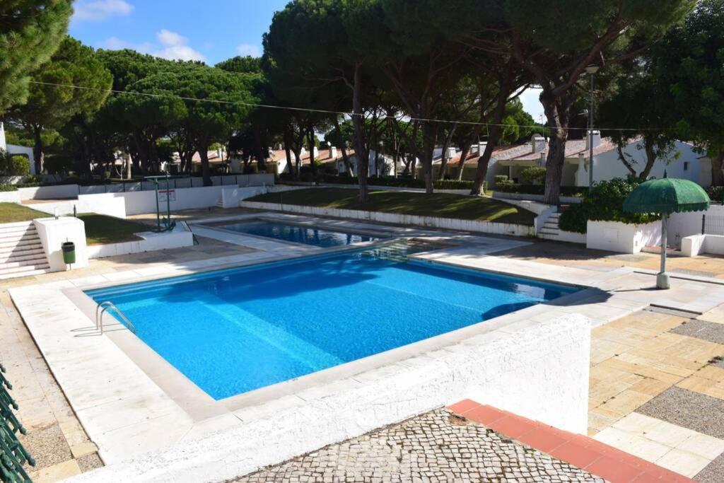 Buganvilia Apartment Praia Da Falesia البوفيرا المظهر الخارجي الصورة
