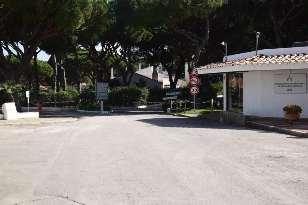 Buganvilia Apartment Praia Da Falesia البوفيرا المظهر الخارجي الصورة